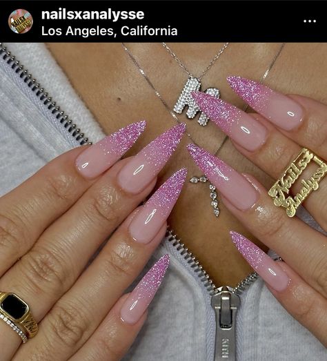 Pink Stiletto Nails, Stilleto Nails Designs, La Travel, Long Stiletto Nails, February Nails, Romantic Date, Hard Gel, Coffin Nails Designs, Fire Nails