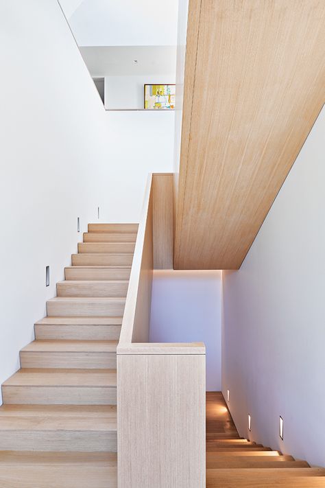 Hip Roof Design, Toronto Home, Interior Staircase, Oak Stairs, Stairs Design Modern, Active Family, Photography Advertising, Modern Stairs, Lan Can