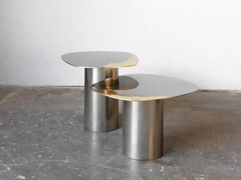 For Sale on 1stDibs - A side table as part of the Transition collection, featuring a unique, artistic mirror polished tabletop, crafted from brass and stainless steel on a tubular Artistic Mirror, Stainless Steel Table Legs, Stainless Steel Side Table, Stainless Table, Stainless Steel Coffee Table, Mirror Side Table, Tall Side Table, Stainless Steel Furniture, Mirrored Coffee Tables