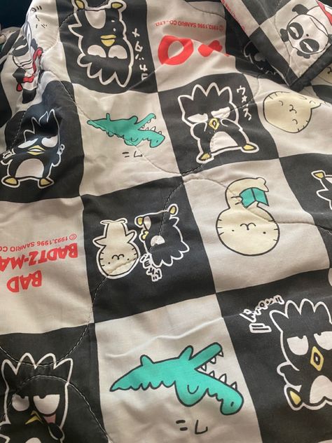 #blanket #sanrio Badtz Maru Merch, Sanrio Blanket, Badtz Maru, Baby Boy Bedroom, Rilakkuma, Hello Kitty Items, Cute Charms, Sanrio Characters, Cool Items