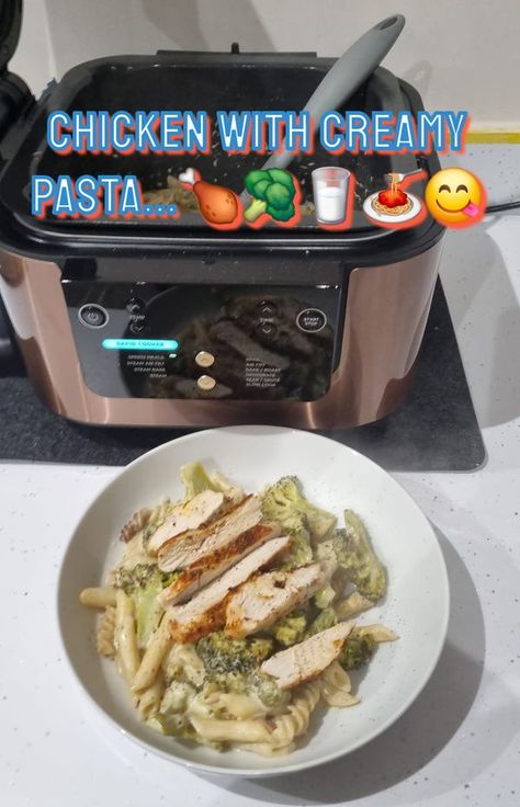 Ninja Speedi Recipes + Tips | Second meal made with the Ninja Speedi and I am so impressed with it...🤩 Just throw all pasta ingredients in then place Chicken on cook and crisp t... | Facebook Ninja Speedi Recipes, Ninja Speedi Meals, Meals Recipes, Pasta Ingredients, Creamy Pasta, Chicken Alfredo, Chicken Noodle Soup, Instant Pot Chicken, Alfredo