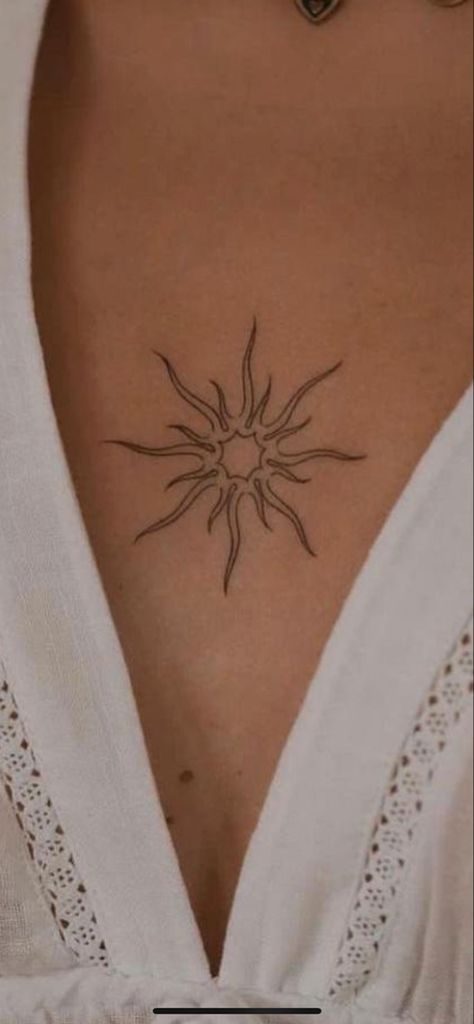 Flame Sun Tattoo, American Trad Sun Tattoo, Artistic Sun Tattoo, Sun And Leaf Tattoo, Sun Tattoo On Stomach, Dotted Sun Tattoo, Sun On Chest Tattoo, Intricate Sun Tattoo, Sun On Knee Tattoo