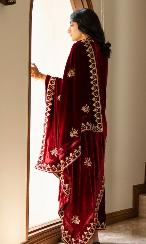 Velvet Kurta, Red Peacock, Peacock Motif, Kurta With Palazzo, Embroidered Shawl, Velvet Shawl, Basic Embroidery Stitches, Velvet Collection, Silk Velvet