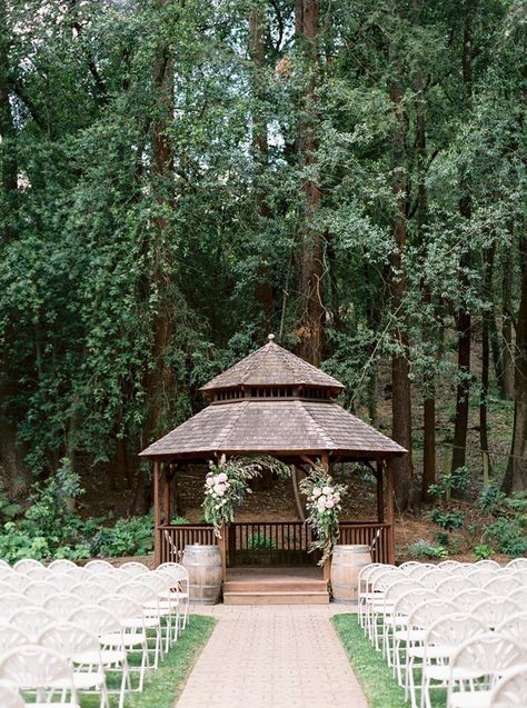 Healdsburg Wedding, Healdsburg California, Wedding Halls, Restaurant Lounge, Private Dining Room, Wedding Hall, Outdoor Venues, Wedding Vibes, Private Dining