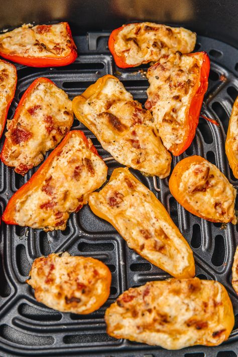 Air Fryer Stuffed Mini Peppers - cravingsmallbites.com Air Fryer Cream Cheese, Mini Peppers Recipes, Cream Cheese Stuffed Peppers, Sweet Pepper Recipes, Fried Peppers, Mini Peppers, Cheese Cheddar, Mini Sweet Peppers, Bell Pepper Recipes