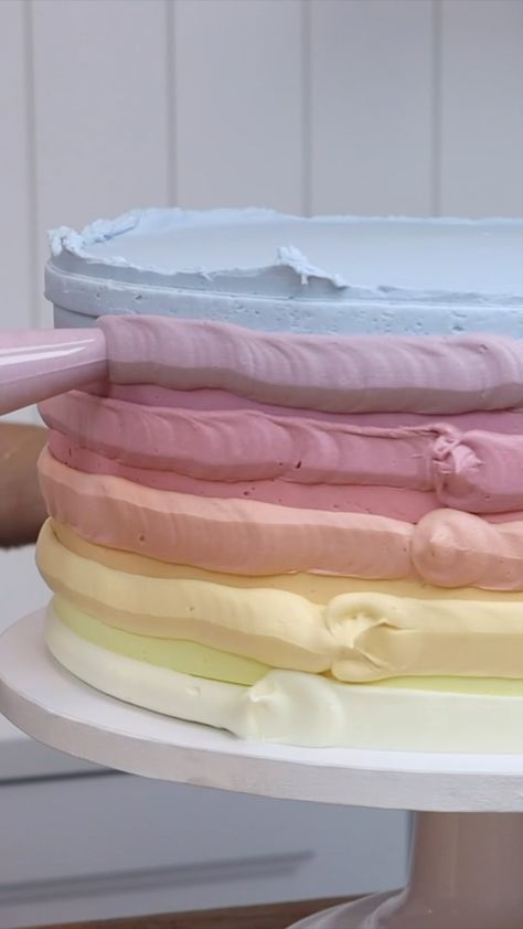 Pipe PERFECT stripes with this trick! ✨ Instead of using a striped cake comb, use a piping bag to pipe a different colour for every other… | Instagram Rainbow Stripe Cake, Stripe Cake, Colour Stripes, British Girl, Striped Cake, Piping Bag, Rainbow Colours, Rainbow Cake, Buttercream Cake