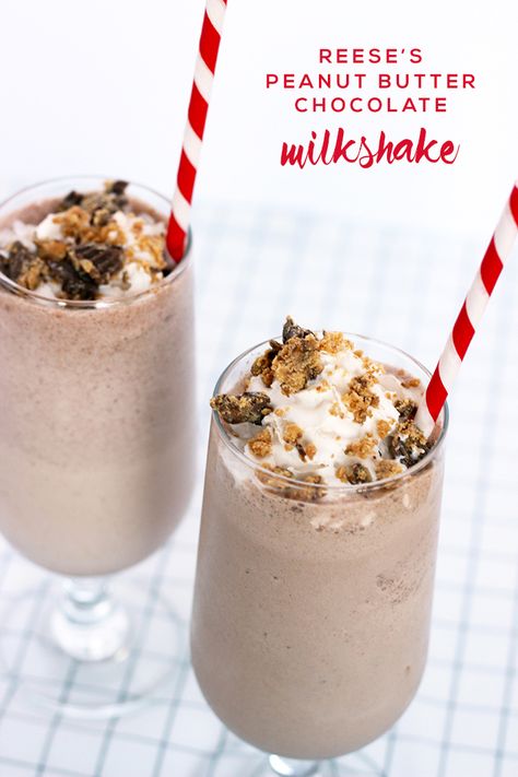 Reese's Spread Peanut Butter Chocolate Milkshake by The Sweet Escape Reese’s Milkshake, Reeses Milkshake Recipe, Reeses Milkshake, Brownie Milkshake, Chocolate Milkshake Recipe, Banana Milkshake Recipe, Peanut Butter Milkshake, Milkshake Recipe Easy, The Sweet Escape