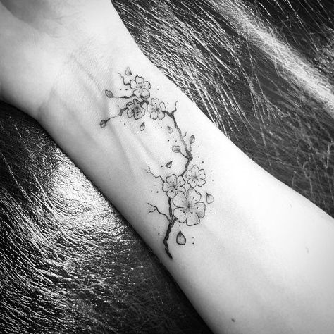 Apple Blossom Tattoos, Dogwood Tattoo, Van Gogh Tattoo, Hairstylist Tattoos, Blossom Tree Tattoo, Sakura Tattoo, Cherry Tattoos, Anklet Tattoos, Inspiration Tattoos