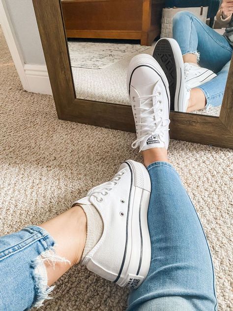 Converse Platform Sneakers, picked by my teens Women Converse Shoes, Low White Converse Outfit, How To Style Platform Converse, Outfits With Platform Converse, White Platform Converse Outfit, Low Top Converse Outfit, White Converse Women, Converse Platform Outfit, Platform Sneakers Outfit