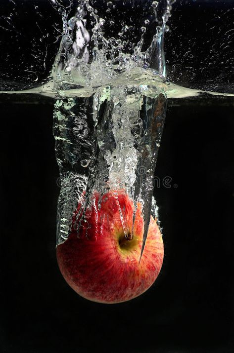 Falling Into Water, Falling In Water, Falling Water, Water Still Life, Water Splash, Apple Water, Shutter Speed Photography, High Speed Photography, Splash Photography