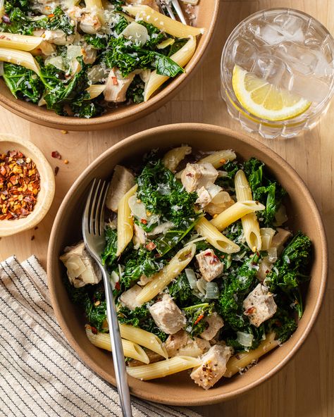 Chicken And Kale Pasta Recipes, Chicken And Kale Pasta, Chicken Kale Pasta Recipes, Kale Chicken Pasta, Kale Chicken Recipes, Kale And Chicken Recipes, Chicken Kale Recipes, Collard Greens Pasta, Chicken And Kale Recipes