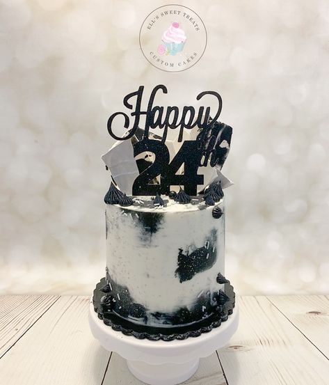 Ells Sweet Treats on Instagram: “Classic 24th birthday cake 🖤 . . . #ellssweettreats #blackandwhitecake #buttercreamcake #moderncake #24thbirthday #houstoncustomcakes…” Cakes For 24th Birthday Men, 24th Birthday Cake For Him, Birthday Cake 24th Birthday, Bday Cake For Men, Men's Birthday Cake Ideas, 27th Birthday Cake, Man Birthday Cake, 24th Birthday Cake, Cake For Men