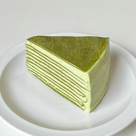 Crepe Cake Korean, Cake Slice Aesthetic, Fantasy Country, French Dessert Recipes, Mural Kitchen, Matcha Dessert, Matcha Cake, Crepe Cake, Mini Cakes Birthday