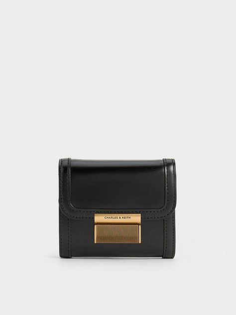 Women's Short & Small Wallets | Shop Online | CHARLES & KEITH US Best Wallets For Women, Cool Wallets, Purse Trends, Edge Stitching, Micro Bag, Envelope Wallet, Brand Collaboration, Best Wallet, Edge Stitch