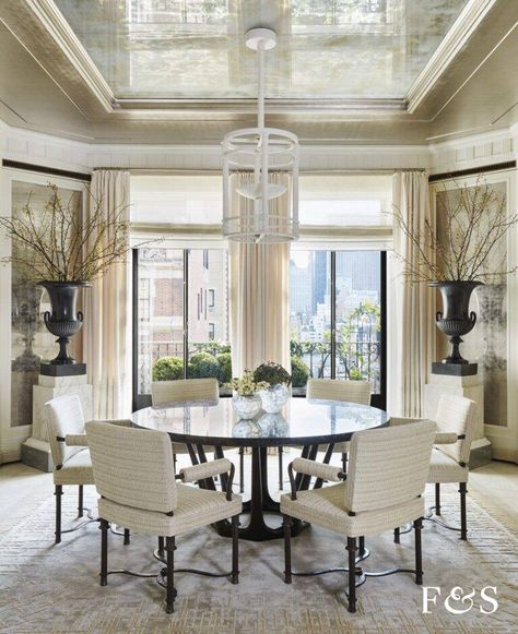 Consolidation of Two Park Avenue Apartments | Ferguson & Shamamian Stanford White, Park Avenue Apartment, Curved Staircase, Park Avenue, Residential Design, Home Staging, Design Inspo, Floral Decor, Traditional Style