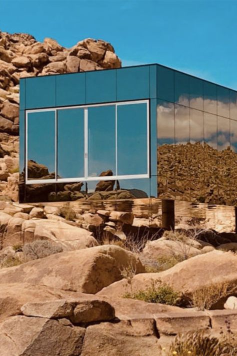 The property’s located two hours outside of Los Angeles, close to downtown Joshua Tree. Architect Tomas Osinsk designed the home, working together with American Psycho producer Chris Hanley – who now lets the house out for film and photo shoots as well as events. It reportedly costs $1k an hour.  #photography: The Invisible House   #architecture #design Invisible House, Sink Lights, Sci Fi Environment, Meeting Space, Another Planet, Desert Vibes, House Blend, Pool Light, Still Photography