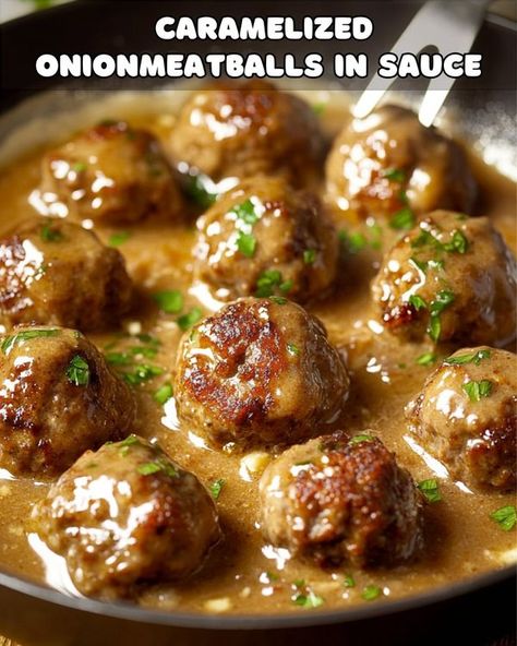 Yay Recipes Savory Meatball Sauce, Swedish Sauce, Meatballs In Sauce, Onion Meatballs, Mince Dishes, Savory Meatballs, Meatballs And Gravy, Turkey Meatball Recipe, Meatball Sauce