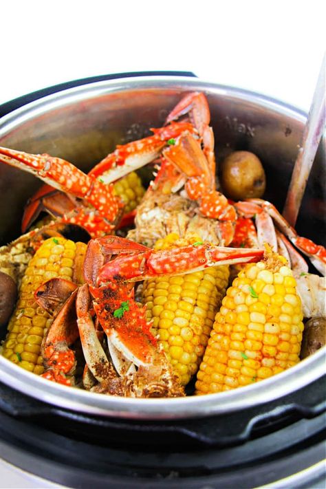 Instant Pot crab legs can be steamed in pressure cooker perfectly. Add potatoes and corn for InstaPot crab boil or in Ninja Foodi for dinner. Easy Ninja Foodi Recipes, Seafood Gumbo Recipe Easy, Steamed Crab Legs, Ninja Foodi Recipes, Easy Pressure Cooker Recipes, King Crab Legs, Crab Boil, Best Instant Pot Recipe, Instant Pot Soup