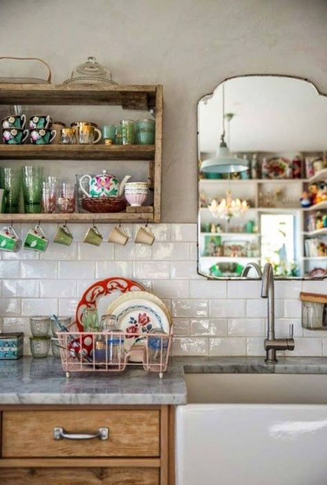 Over The Kitchen Sink, Kabinet Dapur, Quirky Decor, Laundry Room Storage, Chic Kitchen, Trendy Kitchen, Kitchen Window, Kitchen Shelves, Kitchen Colors