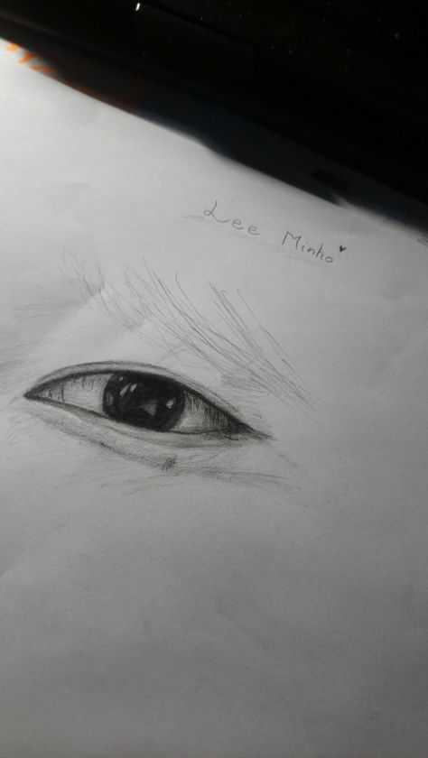 Lee Minho's beautiful eye drawing draw paint painting art kpop art fanart straykids Skz Eyes Drawing, Lee Know Drawing Pencil, Lee Know Sketch, Beautiful Eye Drawing, Lee Know Drawing, Ghibli Poster, Studio Ghibli Poster, Kpop Art, Eye Sketch