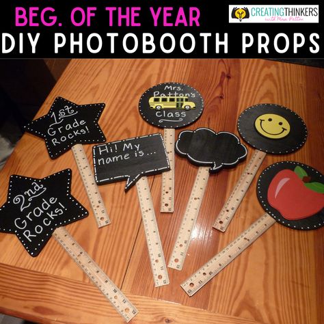 School Photo Booth Ideas, School Photo Booth Props, Back To School Photo Booth, Picture Booth, Night Before School, School Wreaths, Photobooth Ideas, Diy Photo Booth Props, Photo Props Diy