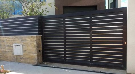 Modern Electric Gates Driveways, Modern Electric Gates, Composite Electric Gates, Composite Gates Uk, Composite Gate Ideas, Sliding Electric Gates Driveways, Electric Driveway Gate Ideas, Metal Gates Design Ironworks, Electric Gates Driveways