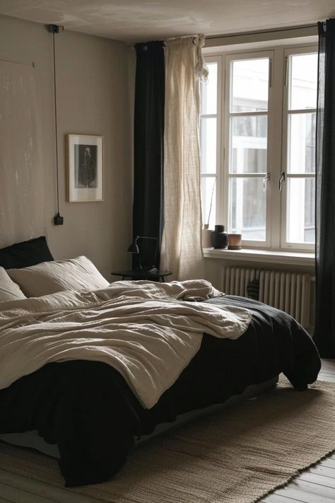 Beige and Black Bedroom Ideas: Chic Decor Tips Bedroom Ideas Black Bedding, Black And Oatmeal Bedroom, Ivory And Black Bedroom, Bedroom Black And Beige, Beige Aesthetic Room Ideas, Black Bedding Room Ideas, Black Beige Bedroom, Tan And Black Bedroom, Beige And Black Bedroom Ideas