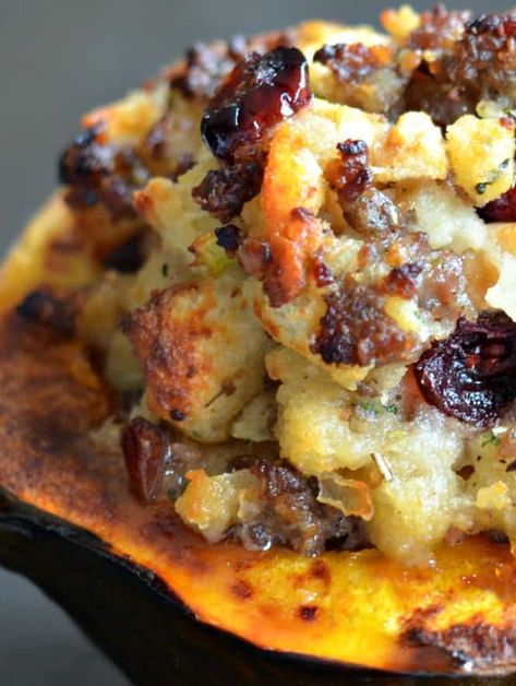 Stuffed Acorn Squash, Sausage Stuffing, Acorn Squash Recipes, Diy Easy Recipes, Recipes Fall, Apple Cranberry, Acorn Squash, Squash Recipes, Recipes Vegetarian