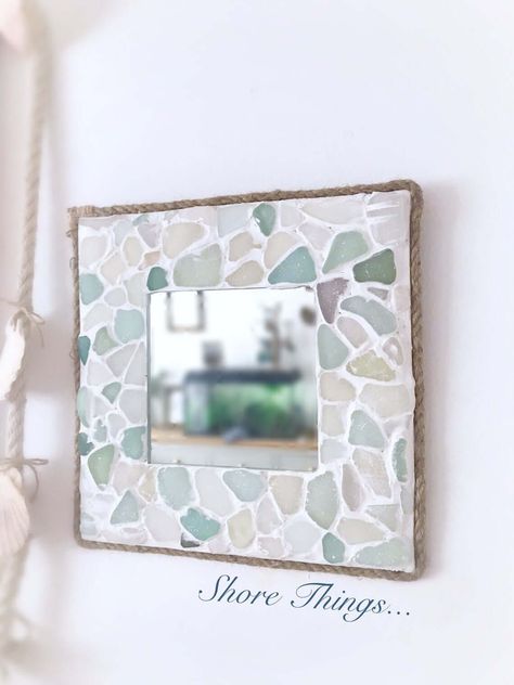 Island Sea Glass Picture Frame Mirror Beach Glass Projects, Sea Glass Chandelier, Sea Glass Diy, Glass Mosaic Mirror, Sea Glass Mosaic, Sea Glass Art Projects, Beach Glass Crafts, Glass Picture Frames, Mosaic Frame