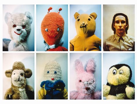 Mike Kelley Artist, Mike Kelley, Mass Culture, Hippie Culture, Sonic Youth, Six Feet Under, Feminist Art, Glam Rock, New Wall