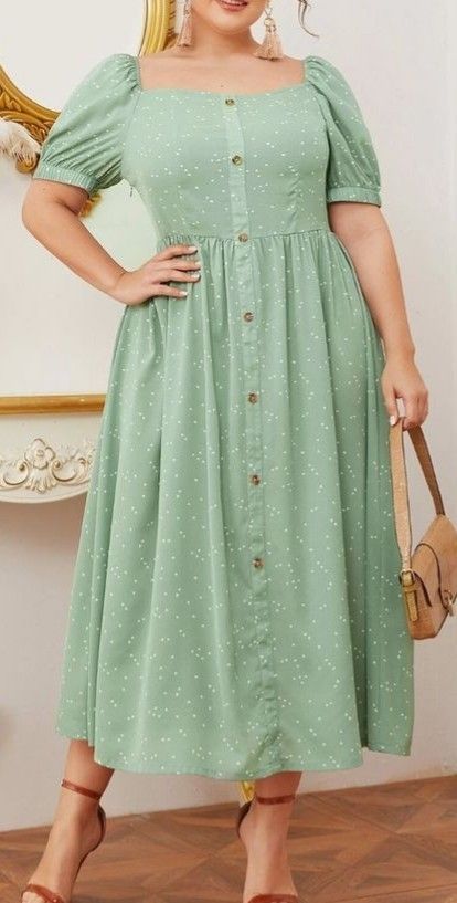 Simple Frock Design, Casual Frocks, Simple Frocks, London Fashion Week Street Style, Frock For Women, Long Dress Design, Elegant Maxi Dress, Fancy Blouses, Fancy Dress Design