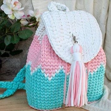 Crochet Backpack Pattern, Free Crochet Bag, Womens Crochet Patterns, Crochet Backpack, Crochet Bag Tutorials, Crochet Bag Pattern Free, Crochet Purse Patterns, Unique Crochet, Bag Crochet