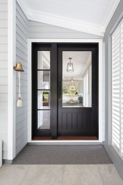 Hamptons on Sunshine - Intrim Mouldings Hamptons House Exterior, Black Front Door, Weatherboard House, House Front Door, Hamptons House, Front Door Design, House Paint Exterior, Exterior House Colors, Facade House