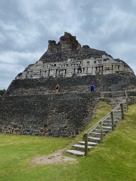 Belize Aesthetic, Belize Vacation, Travel Tropical, Fun Aesthetic, Travel America, 2023 Vision, Mayan Ruins, Tropical Garden, Vacation Travel