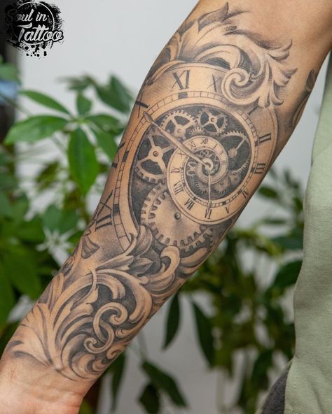 Spiral Clock Tattoo Design, Clock Tattoo Design For Men Arm, Music Staff Tattoo, Time Tattoo Ideas, Time Piece Tattoo, Clock Tattoo Sleeve, Full Hand Tattoo, Filigree Tattoo, Tattoo Shading