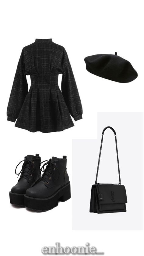 Wensday Adams Aesthetic Outfits, All Black Outfit, Mode Inspo, Soft Grunge, Casual Style Outfits, Mode Inspiration, Lookbook Outfits, Teen Fashion Outfits, Outfits Casuales