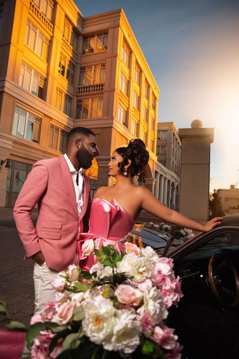 Old School Car Photoshoot, Engagement Picture Dress, Black Couple Engagement Photoshoot, Black Couple Engagement, Engagement Photos Outside, Vintage Engagement Pictures, Fun Photoshoot Ideas, Couple Engagement Photoshoot, Photoshoot Car