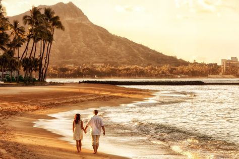 The best hotels in Honolulu - The Points Guy Tropical Honeymoon Destinations, Tropical Honeymoon, Indian Rocks Beach, Hawaii Hotels, Best Honeymoon Destinations, Honeymoon Resorts, Best Honeymoon, South Padre Island, Couple Getaway