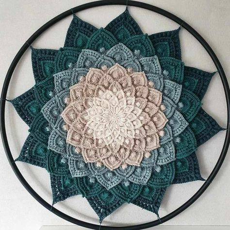 Asteria Crochet Pattern, Motif Mandala Crochet, Crochet Dreamcatcher Pattern, Crochet Wall Hanging, Crochet Wall Art, Crochet Dreamcatcher, Easy Crochet Blanket, Crochet Mandala Pattern, Crochet Blanket Designs