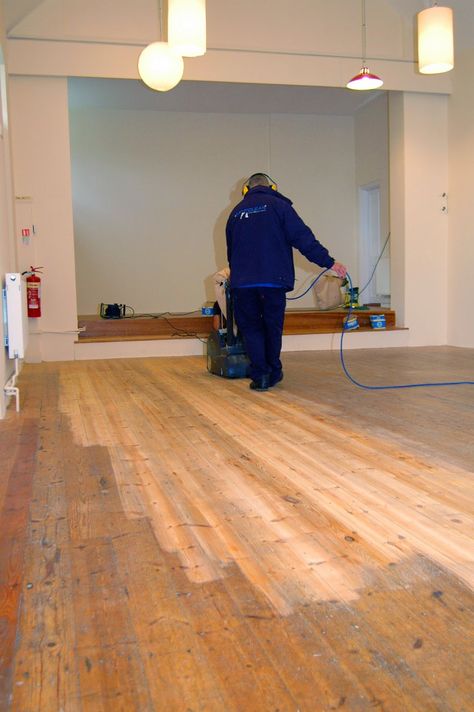 How to sand and seal a wood floor ~ Art of Clean - UK - 01223 863632 Sealing Wood, Clean Hardwood Floors, Wood Floor Kitchen, Flooring Inspiration, Floor Art, Diy Flooring, Flipping Houses, Timber Flooring, Floor Cleaner