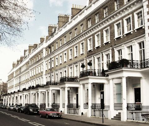 Royal Borough Of Kensington And Chelsea, South Kensington London, Architecture Classic, London Houses, London Living, Kensington And Chelsea, London Architecture, Kensington London, South Kensington