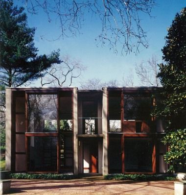 AD Classics: Esherick House / Louis Kahn | ArchDaily Luis Kahn, Esherick House, Louis Khan, Colour Architecture, Louis Kahn, American Architecture, Classic Architecture, Residential Architecture, Amazing Architecture