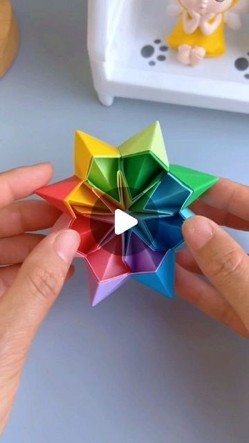 Crafts Homemade, Paper Folding Crafts, Kids Origami, Paper Craft Videos, Folding Origami, Homemade Art, Paper Craft Ideas, Easy Paper Crafts Diy, Art And Craft Videos