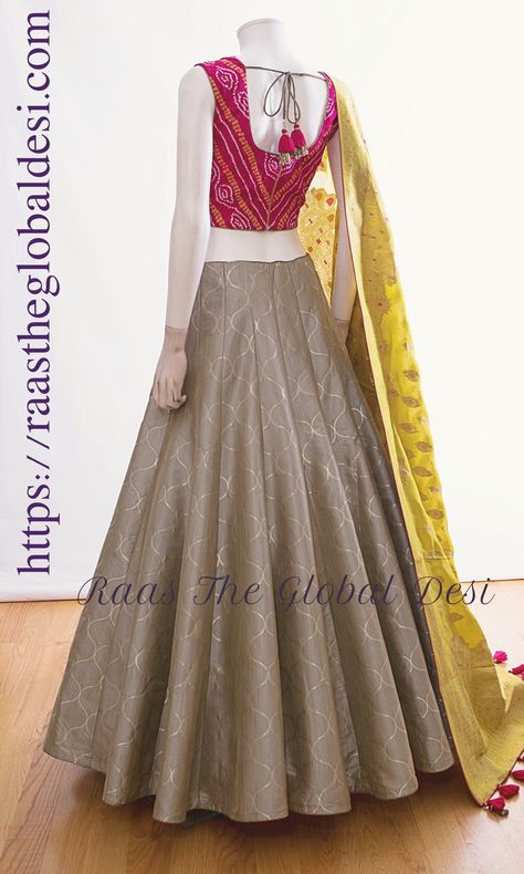 CC2335 #BRIDALLEHENGA #Indianclothing #WEDDINGLEHEGA #WEDDINGDRESS #BRIDAL2019 #NAVARATRICHANIYACHOLI #ethnicclothes #RECEPTION #DESIGNER #BRIDALDRESS #CHANIYACHOLI #LEHENGA #GOWN #CHANIYACHOLIDESIGN #INDIANCLOTHES Choli Dress, Indian Clothing Store, Indian Lehenga Choli, Lehenga Gown, Lehnga Dress, Lehenga Blouse Designs, Sari Blouse Designs, Indian Gowns Dresses, Indian Lehenga