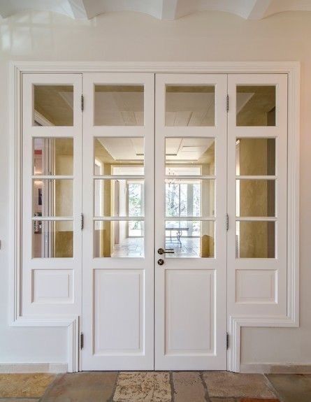 Living Room With Double Doors, French Doors Living Room, Internal Glass Doors, French Doors Exterior, Room Divider Doors, Living Room Door, Casa Country, Door Gate Design, Glass Doors Interior