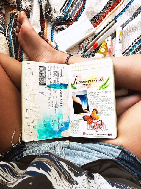 My Hawaii travel journal || Instagram: @natahleeg Hawaii Travel Journal Ideas, Hawaii Travel Journal, Hawaii Doodles, Travel Journal Diy, Scrapbook 2022, Hawaii Scrapbook, Travel Style Spring, Hawaii Theme, Hawaiian Travel