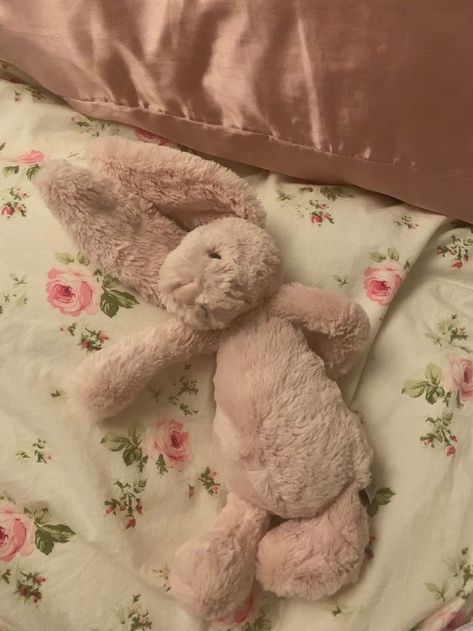 Stuffed Animal, Blossom, Bed, Pink