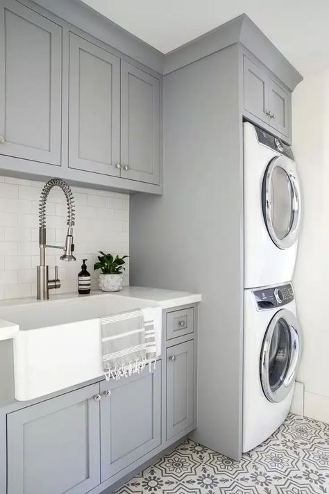 Small Contemporary Laundry Room, Subway Tile Laundry Room, Small Utility Room, Metro White, Grey Laundry Rooms, Stacked Laundry Room, Laundry Room Sink, Laundry Room Layouts, Laundry Room Renovation