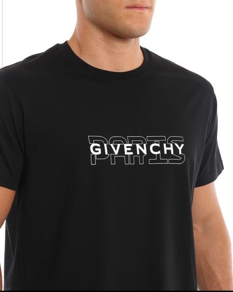 Givenchy Fashion, Givenchy Tshirt, Givenchy Logo, Shirt Logo Design, Paris Logo, Online Logo, Designer Clothes For Men, Tee Design, Printed Sweatshirts