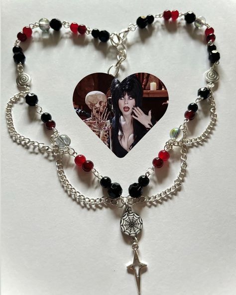 ELVIRA & PEARL NECKLACES ⚰️🪓🕷️🕸️🖤 bc its friday the 13th i wanted to drop a few halloween and slasher movie inspired pieces !! available on my etsy shop tonight :) PRICES slides 1-5: elvira mistress of the dark ($13) slides 8-9: pearl choker ($10) . . tags🪓 #francescascreations #handmade #etsyhandmade #etsyjewelrybusiness #fridaythe13th #fridaythe13thcollection #halloweenjewelry #halloweeninspired #halloweenslashers #pearl #pearlmovie #pearljewelry #pearlchoker #elvira #elviramistresso... Emily Corpse Bride, Elvira Mistress Of The Dark, Its Friday, Slasher Movies, Bride Jewelry, Pearl Necklaces, Corpse Bride, Friday The 13th, Halloween Jewelry